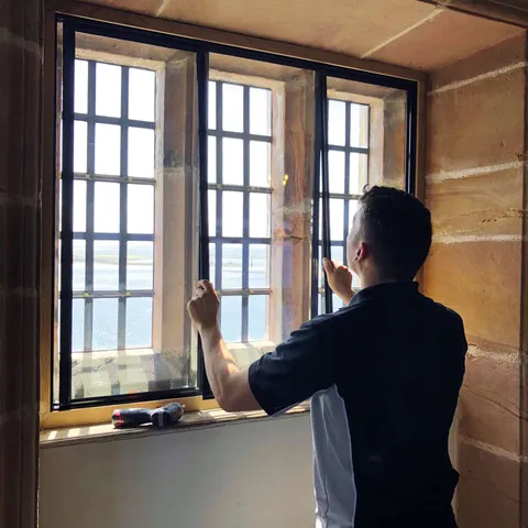 horizontal-sliding-units hero image